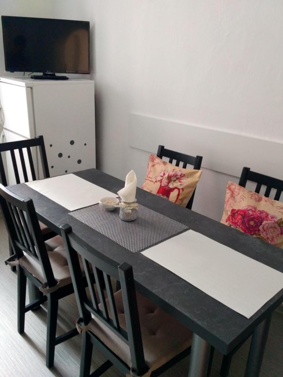 Apartman 4U Centrum + Free Parking Apartment Olomouc Luaran gambar